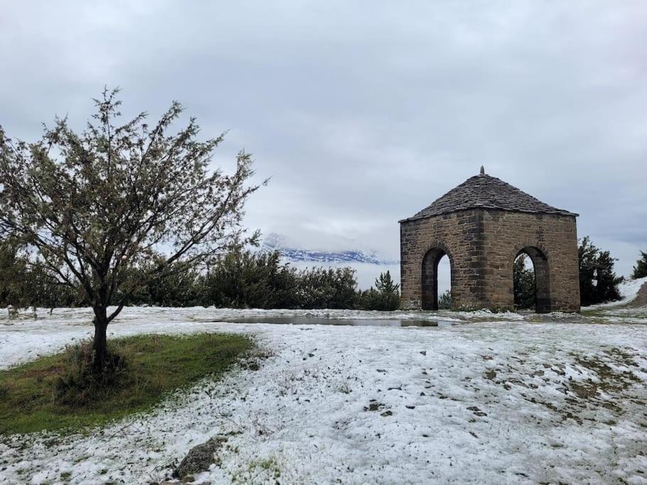 El Pajar De La Plaza Villa Guaso Exteriör bild